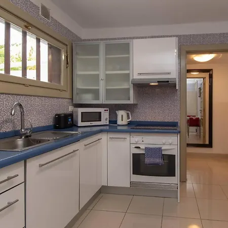 Apartment Villas And In A Popular Complex Playa de las Americas (Tenerife)