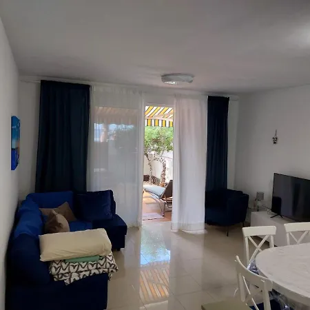 Apartment Villas And In A Popular Complex Playa de las Americas (Tenerife)